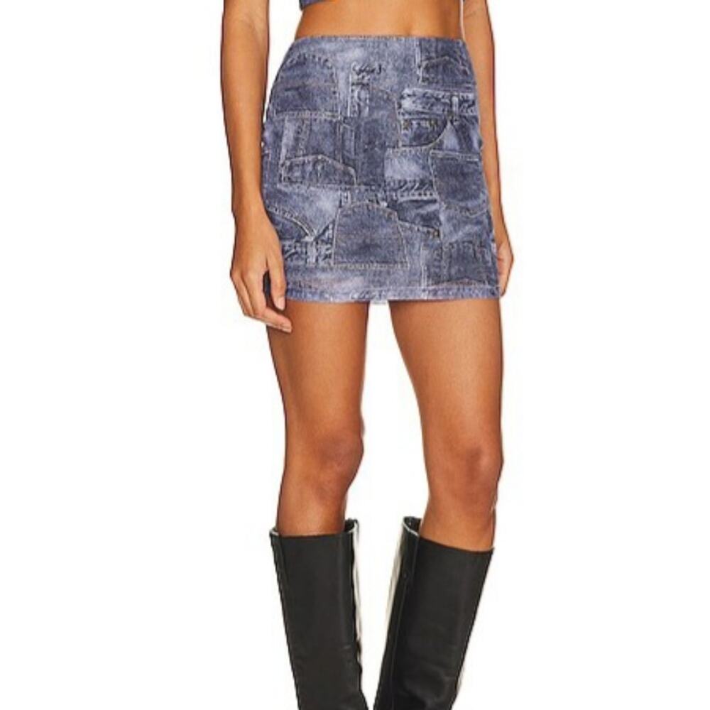 Superdown Dayna Skirt in Blue Denim